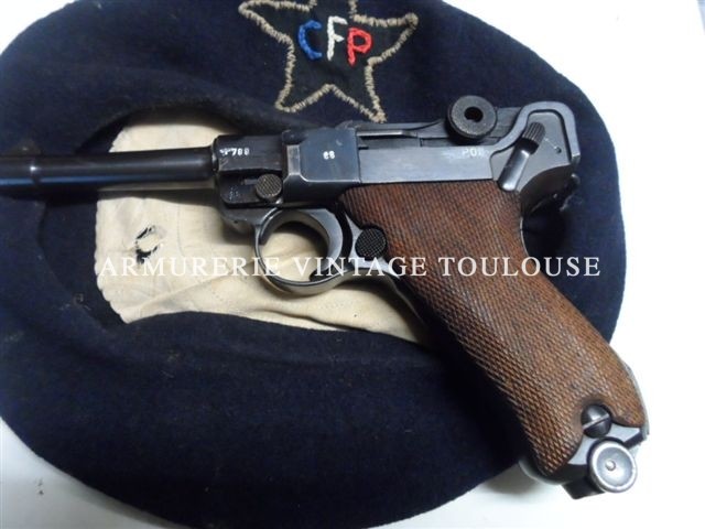 Rare Pistolet P08 contrat français de 1945 calibre 9×19.