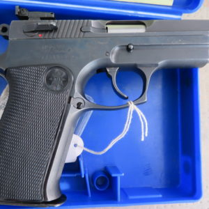 Pistolet semi-automatique Espagnol STAR 30 P calibre 9 x 19 simple et double action à chien externe