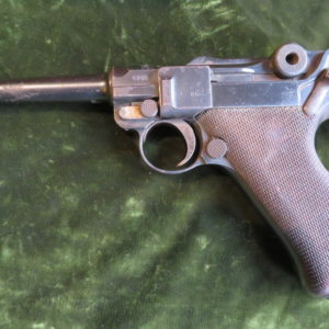 Pistolet semi-automatique P 08 DWM 1908