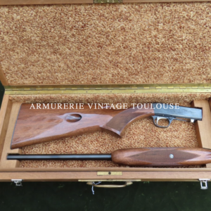 Fleuron de l’industrie armurière Belge, et Madelaine de proust pour beaucoup d’anciens! Carabine Browning semi-automatique calibre  22 Long rifle  en version gravée